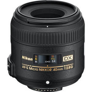 AF-S DX Micro NIKKOR 40mm f/2.8G Lens