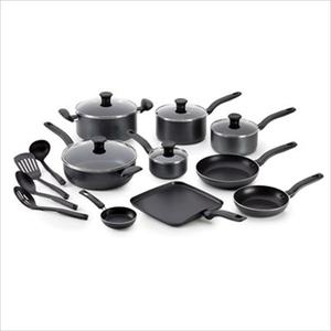 Initiatives Non-Stick 18-Piece Cookware Set - Black