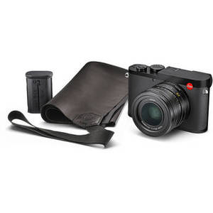 Q2 Digital Camera Traveler Kit